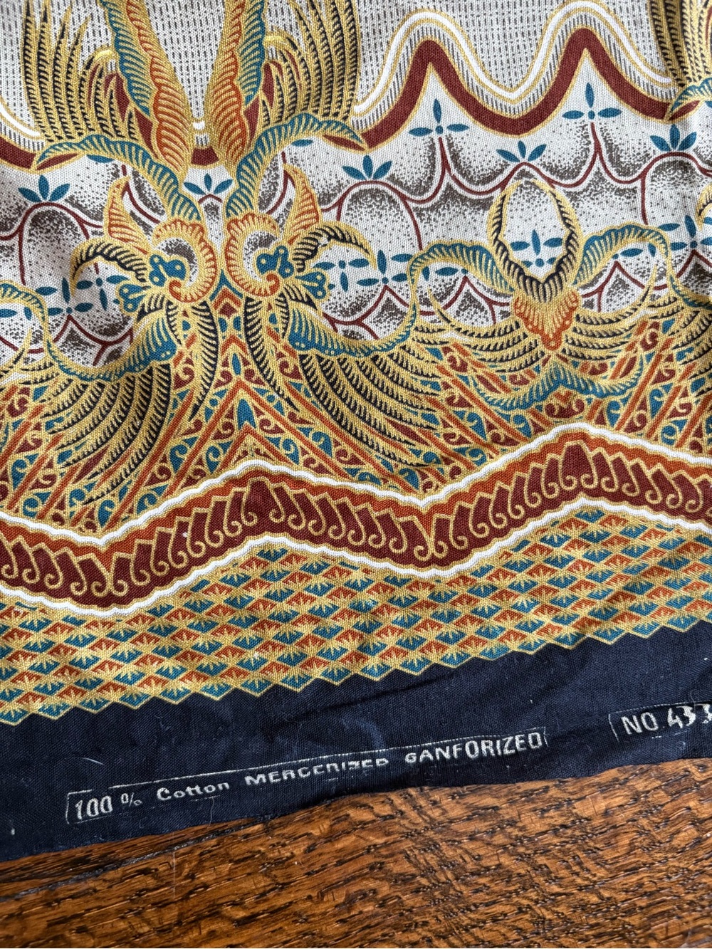 Authentic Balinese Batik Handprinted Sarong - Picture 2 of 2